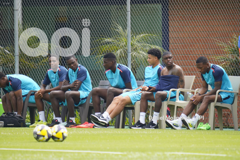 ENTRENAMIENTO SELECCION