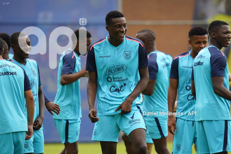 ENTRENAMIENTO SELECCION