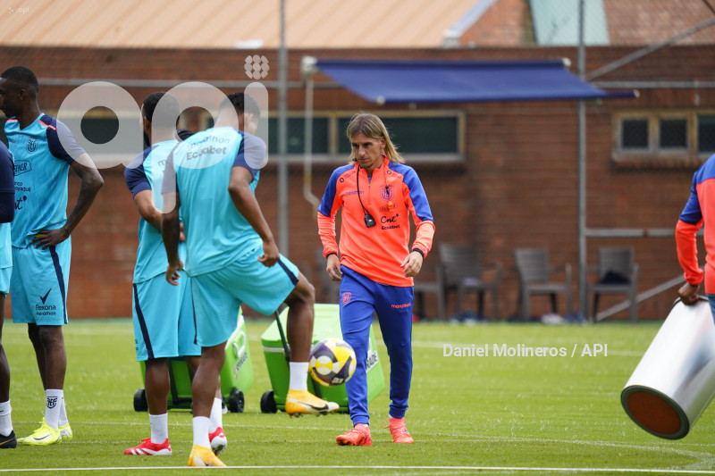 ENTRENAMIENTO SELECCION
