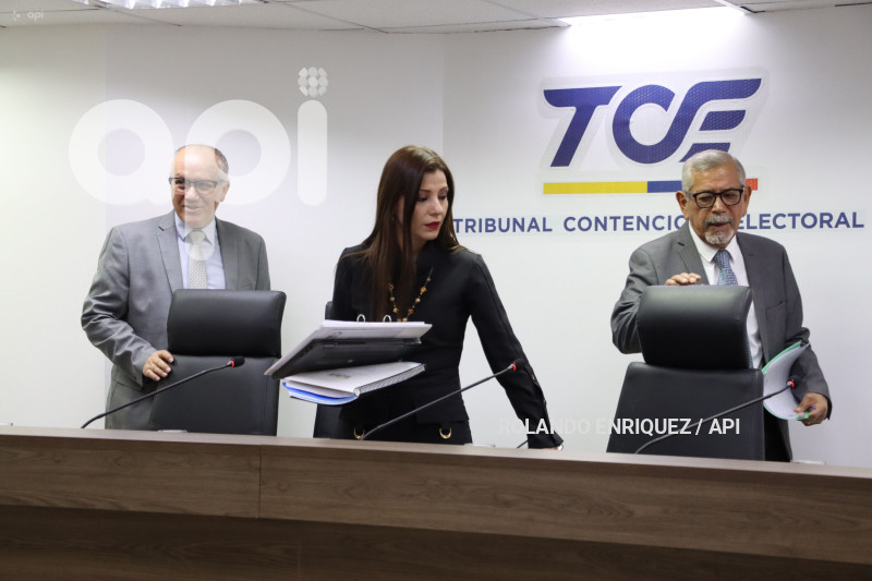 AUDIENCIA VERONICA ABAD