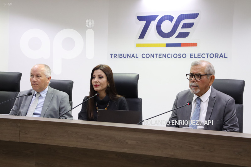 AUDIENCIA VERONICA ABAD