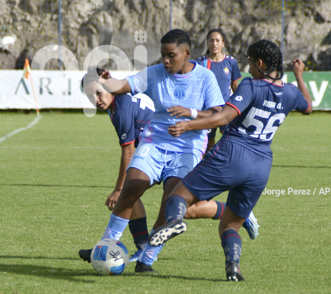 FBL SUPERLIGA FEMENINA MACARA VS NACIONAL