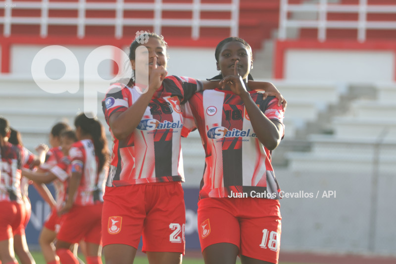 FBL-SUPERLIGA-DEPORTIVO IBARRA-LEONES DEL NORTE