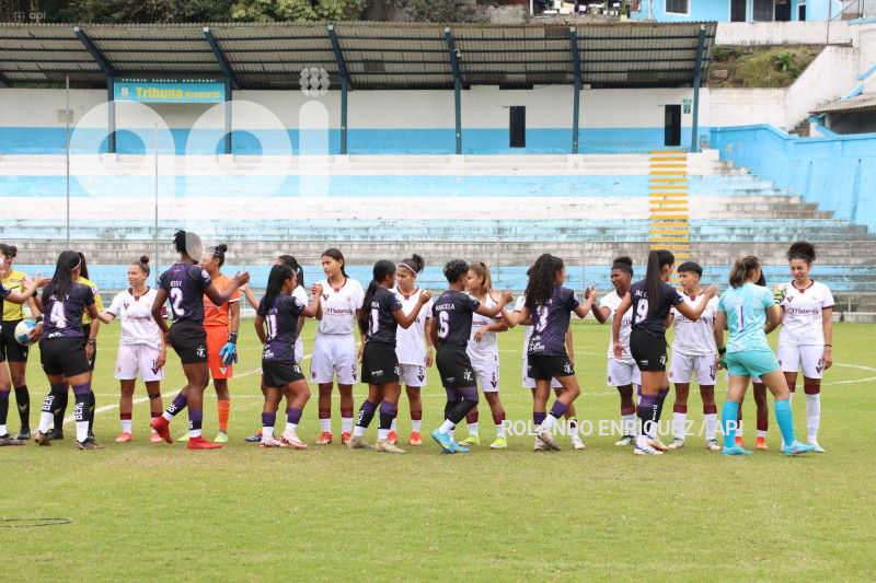 FBL SUPERLIGA FEMENINA VINO TINTO VS NANAS