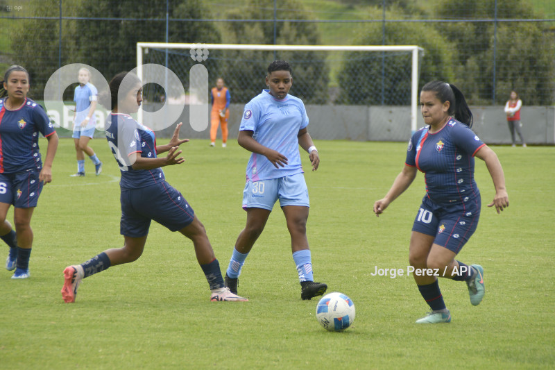 FBL SUPERLIGA FEMENINA MACARA VS NACIONAL