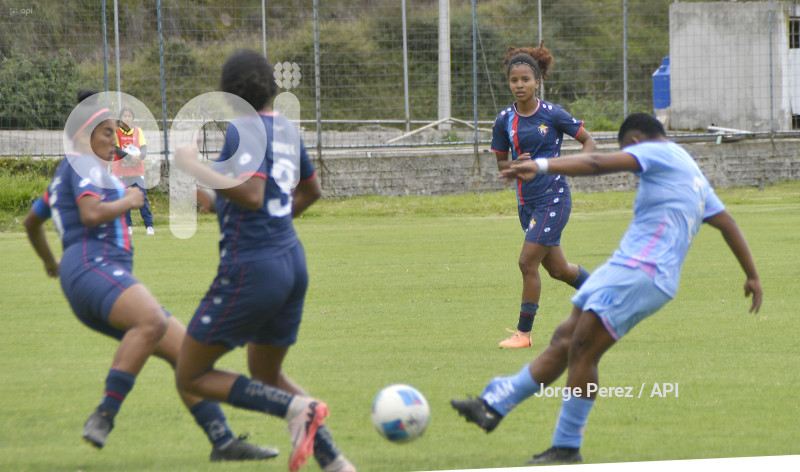 FBL SUPERLIGA FEMENINA MACARA VS NACIONAL