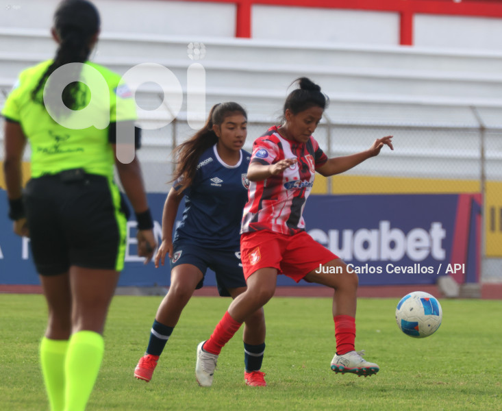 FBL-SUPERLIGA-DEPORTIVO IBARRA-LEONES DEL NORTE