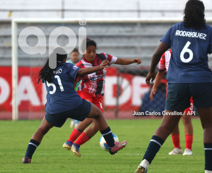 FBL-SUPERLIGA-DEPORTIVO IBARRA-LEONES DEL NORTE