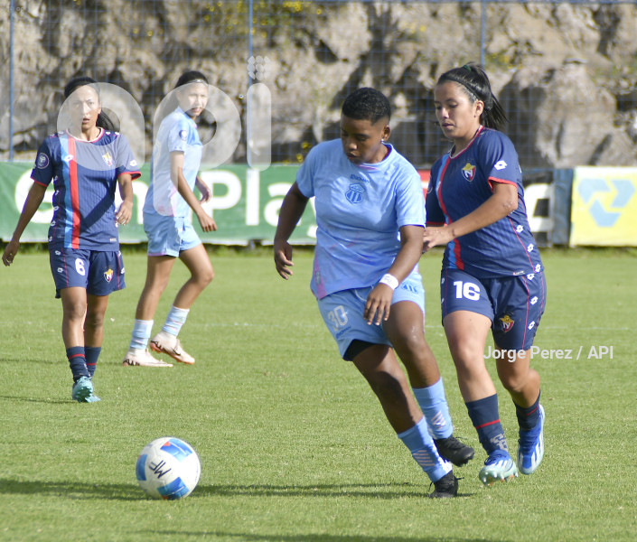 FBL SUPERLIGA FEMENINA MACARA VS NACIONAL