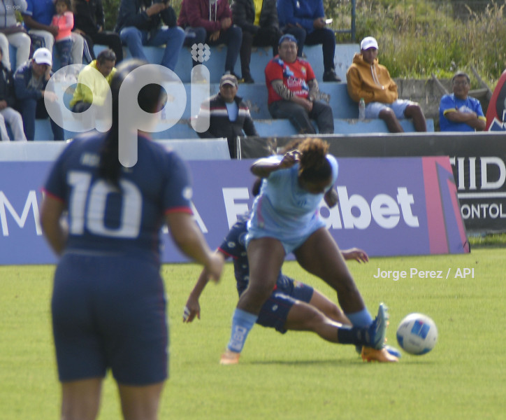 FBL SUPERLIGA FEMENINA MACARA VS NACIONAL