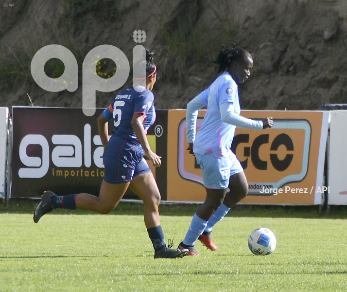 FBL SUPERLIGA FEMENINA MACARA VS NACIONAL