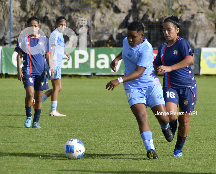 FBL SUPERLIGA FEMENINA MACARA VS NACIONAL