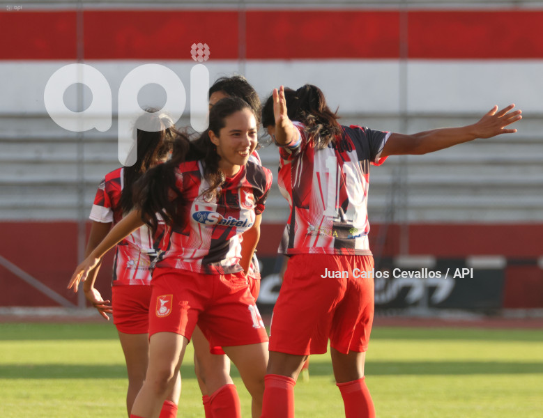FBL-SUPERLIGA-DEPORTIVO IBARRA-LEONES DEL NORTE
