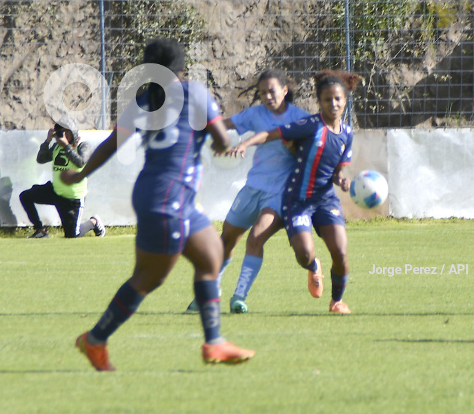 FBL SUPERLIGA FEMENINA MACARA VS NACIONAL