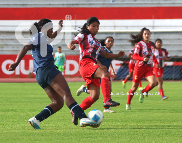 FBL-SUPERLIGA-DEPORTIVO IBARRA-LEONES DEL NORTE