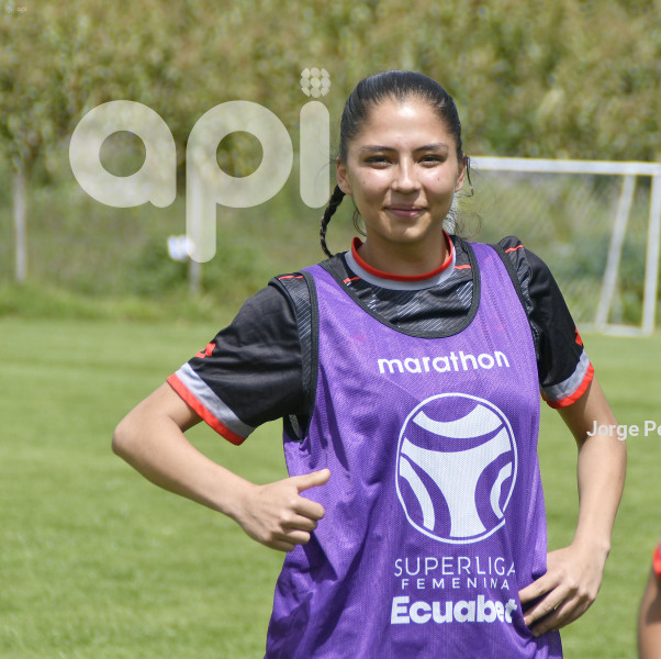 FBL SUPERLIGA FEMENINA MACARA VS NACIONAL