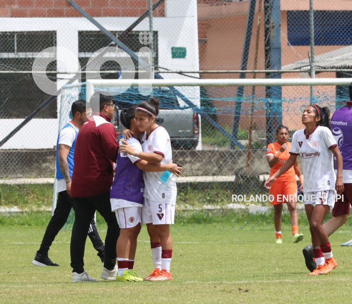 FBL SUPERLIGA FEMENINA VINO TINTO VS NANAS