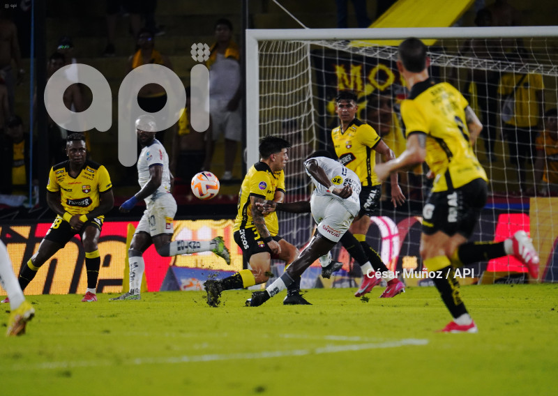 FBL-LIGAPRO-BARCELONA-DELFIN