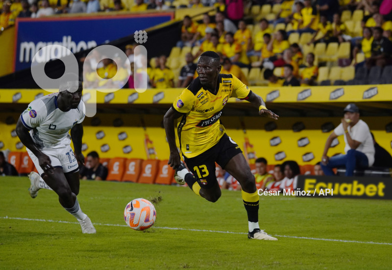 FBL-LIGAPRO-BARCELONA-DELFIN