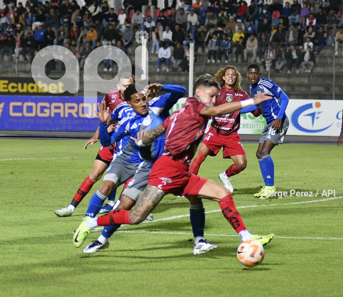 FBL LIGAPRO MUSHUC RUNA EMELEC