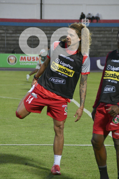 FBL LIGAPRO MUSHUC RUNA EMELEC