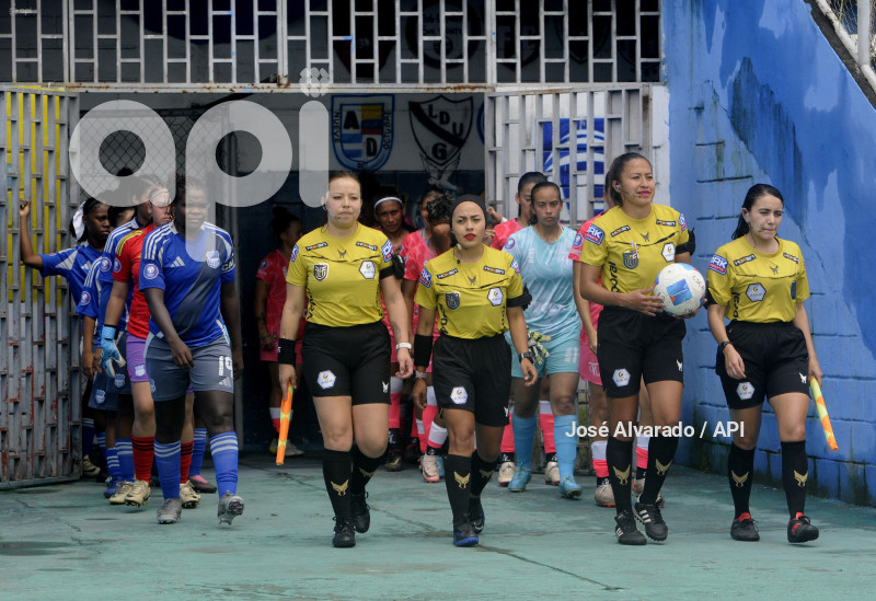 FBL-SUPERLIGAFEMENINA-EMELEC-ÑAÑAS