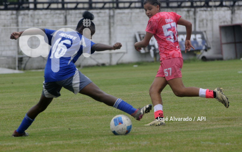 FBL-SUPERLIGAFEMENINA-EMELEC-ÑAÑAS