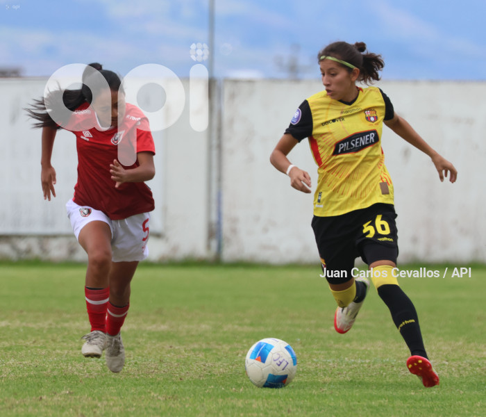 FBL-SUPERLIGA-LEONES DEL NORTE-BARCELONA