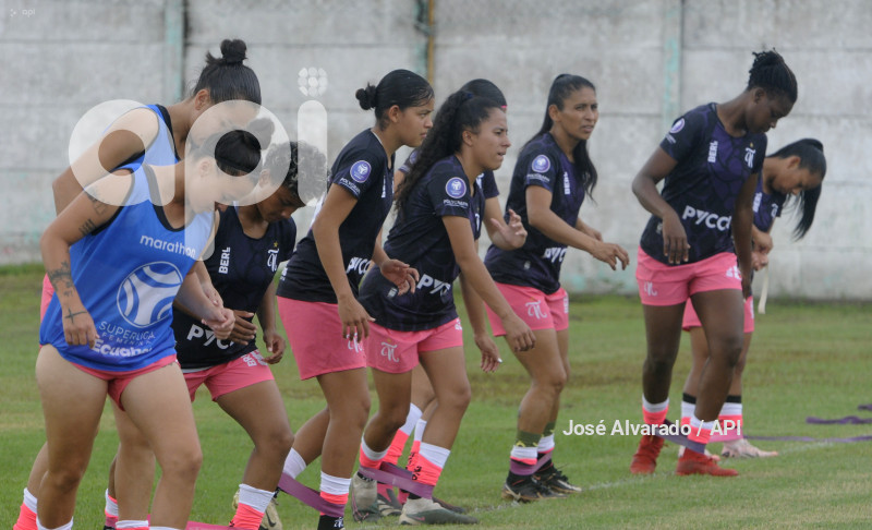 FBL-SUPERLIGAFEMENINA-EMELEC-ÑAÑAS