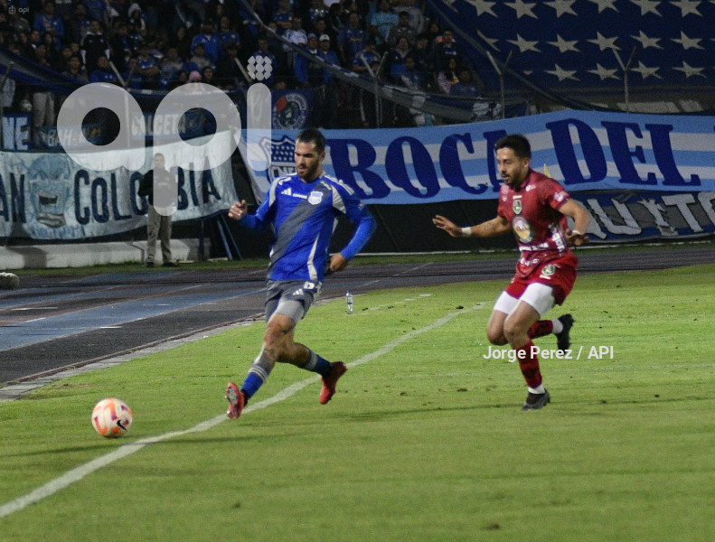 FBL LIGAPRO MUSHUC RUNA EMELEC