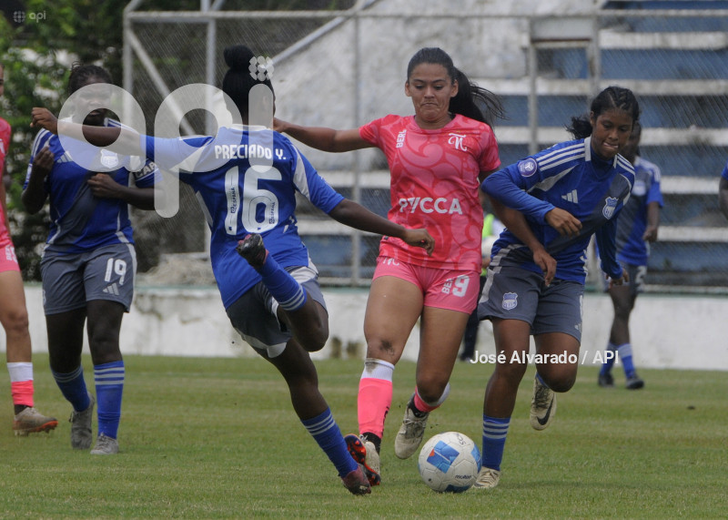FBL-SUPERLIGAFEMENINA-EMELEC-ÑAÑAS