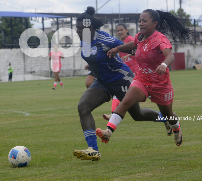 FBL-SUPERLIGAFEMENINA-EMELEC-ÑAÑAS