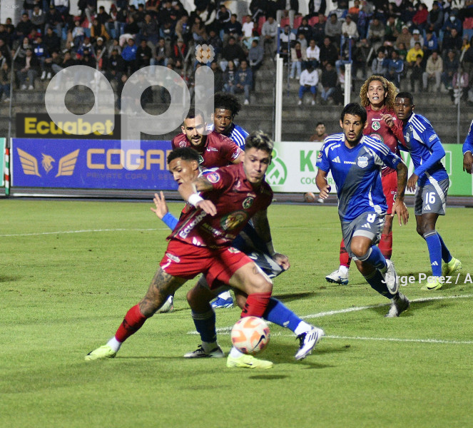 FBL LIGAPRO MUSHUC RUNA EMELEC