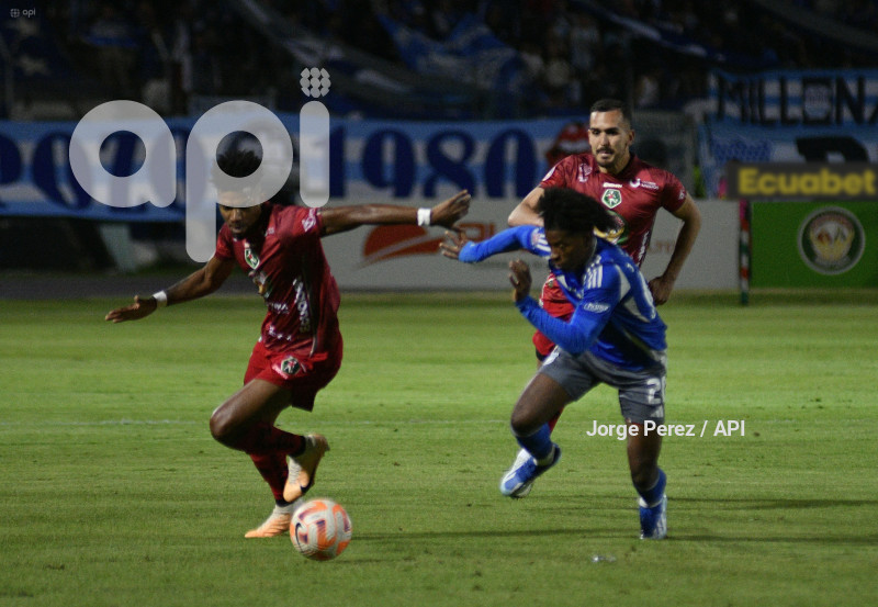 FBL LIGAPRO MUSHUC RUNA EMELEC