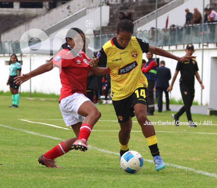 FBL-SUPERLIGA-LEONES DEL NORTE-BARCELONA