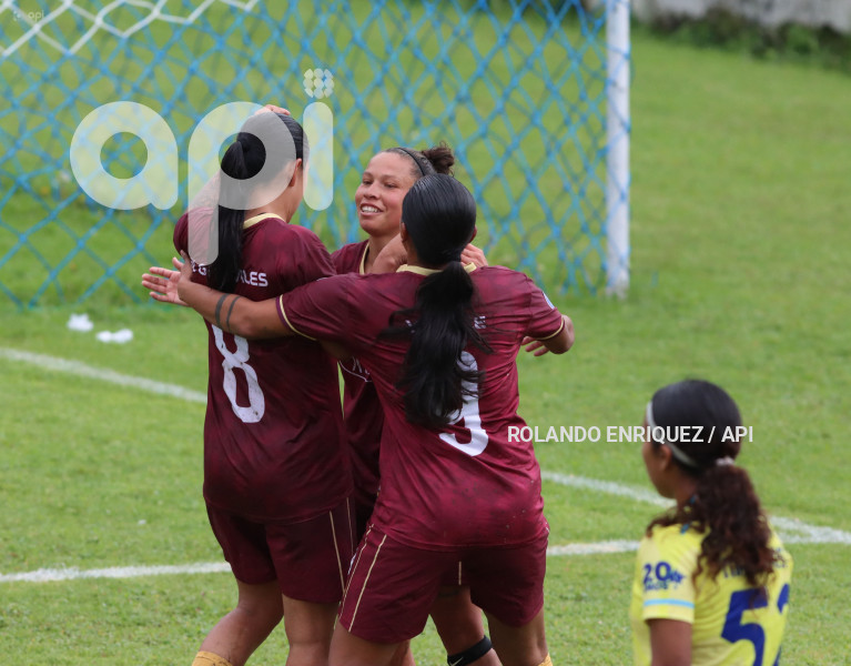 FBL SUPERLIGA FEMENINA ESPUCE VS VINO TINTO