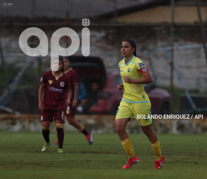 FBL SUPERLIGA FEMENINA ESPUCE VS VINO TINTO