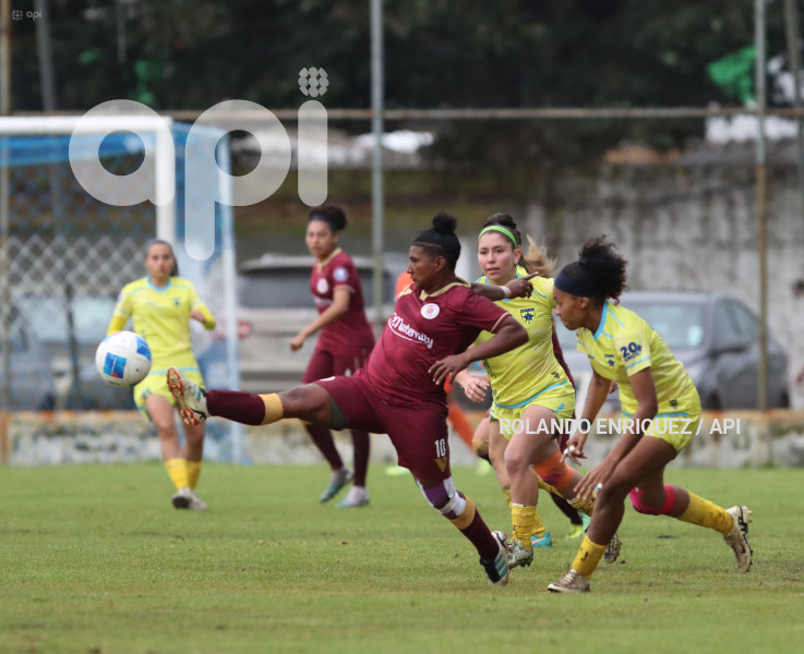 FBL SUPERLIGA FEMENINA ESPUCE VS VINO TINTO