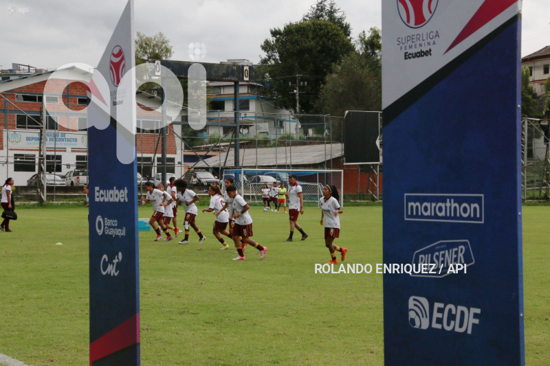 FBL SUPERLIGA FEMENINA ESPUCE VS VINO TINTO