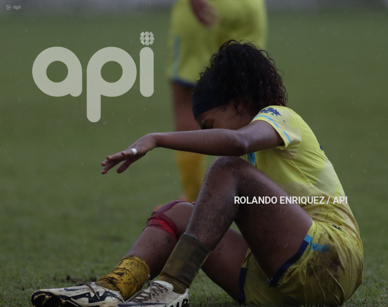 FBL SUPERLIGA FEMENINA ESPUCE VS VINO TINTO