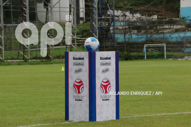 FBL SUPERLIGA FEMENINA ESPUCE VS VINO TINTO