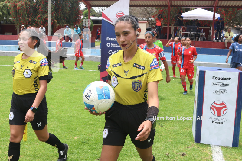 FBL-SUPERLIGA-FEMENINA-ECUABET-NACIONAL-CATOLICA