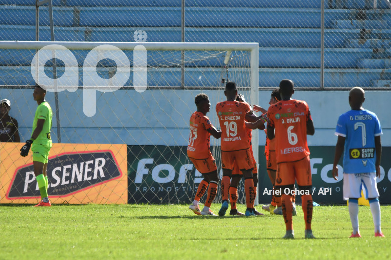 FBL-LIGAPRO-MANTA-LIBERTAD
