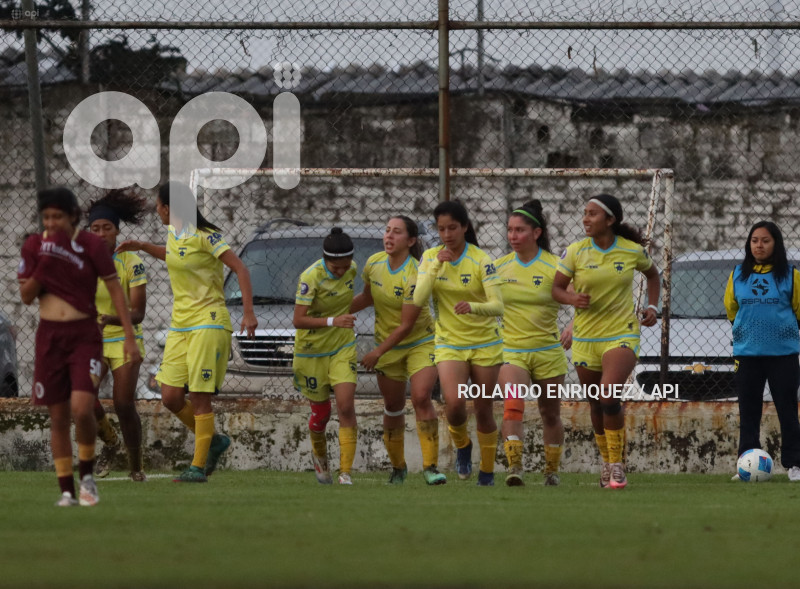 FBL SUPERLIGA FEMENINA ESPUCE VS VINO TINTO