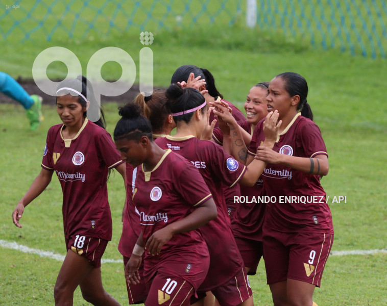 FBL SUPERLIGA FEMENINA ESPUCE VS VINO TINTO