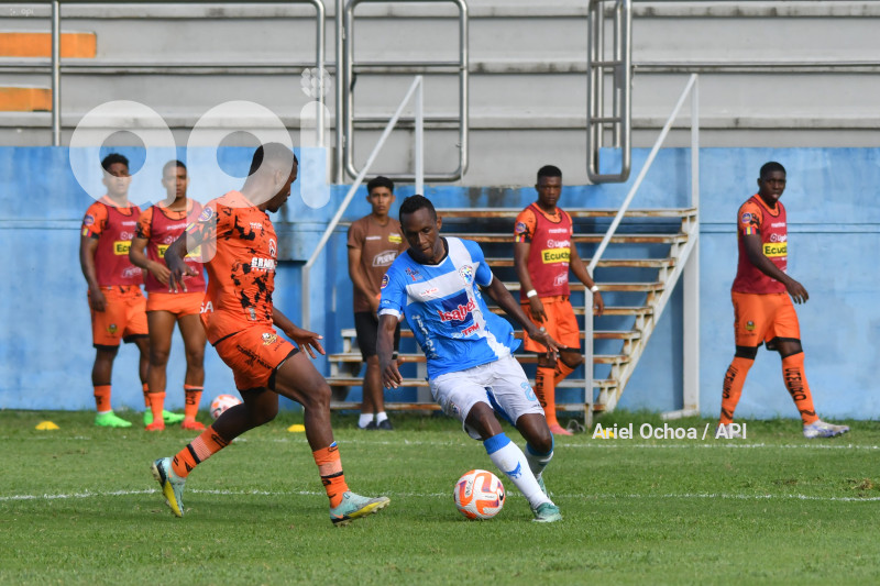 FBL-LIGAPRO-MANTA-LIBERTAD