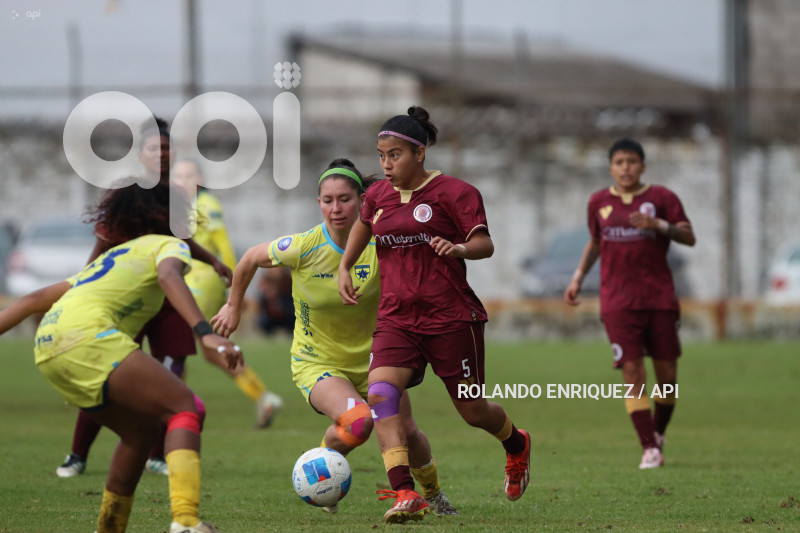 FBL SUPERLIGA FEMENINA ESPUCE VS VINO TINTO
