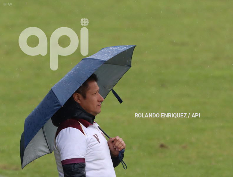 FBL SUPERLIGA FEMENINA ESPUCE VS VINO TINTO