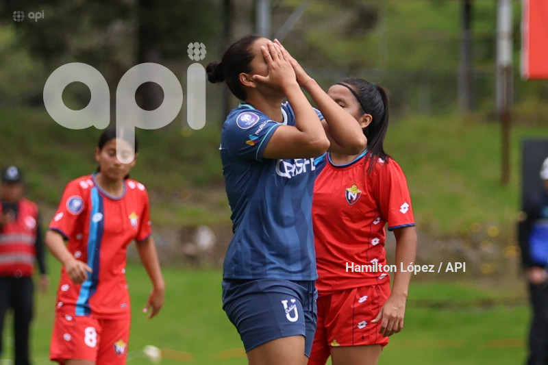FBL-SUPERLIGA-FEMENINA-ECUABET-NACIONAL-CATOLICA
