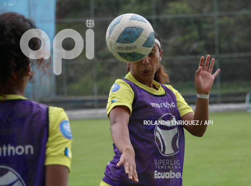 FBL SUPERLIGA FEMENINA ESPUCE VS VINO TINTO